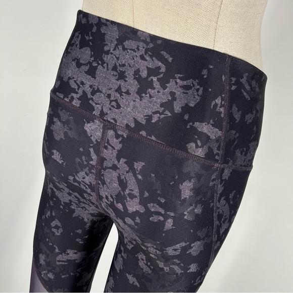 ❤️ Under Armour Black and Gray Compression Leggings S - Picture 4 of 10